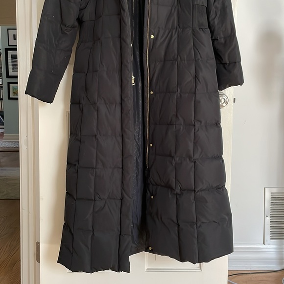 Cole Haan Long Signature Black Puffer Jacket - Picture 5 of 5